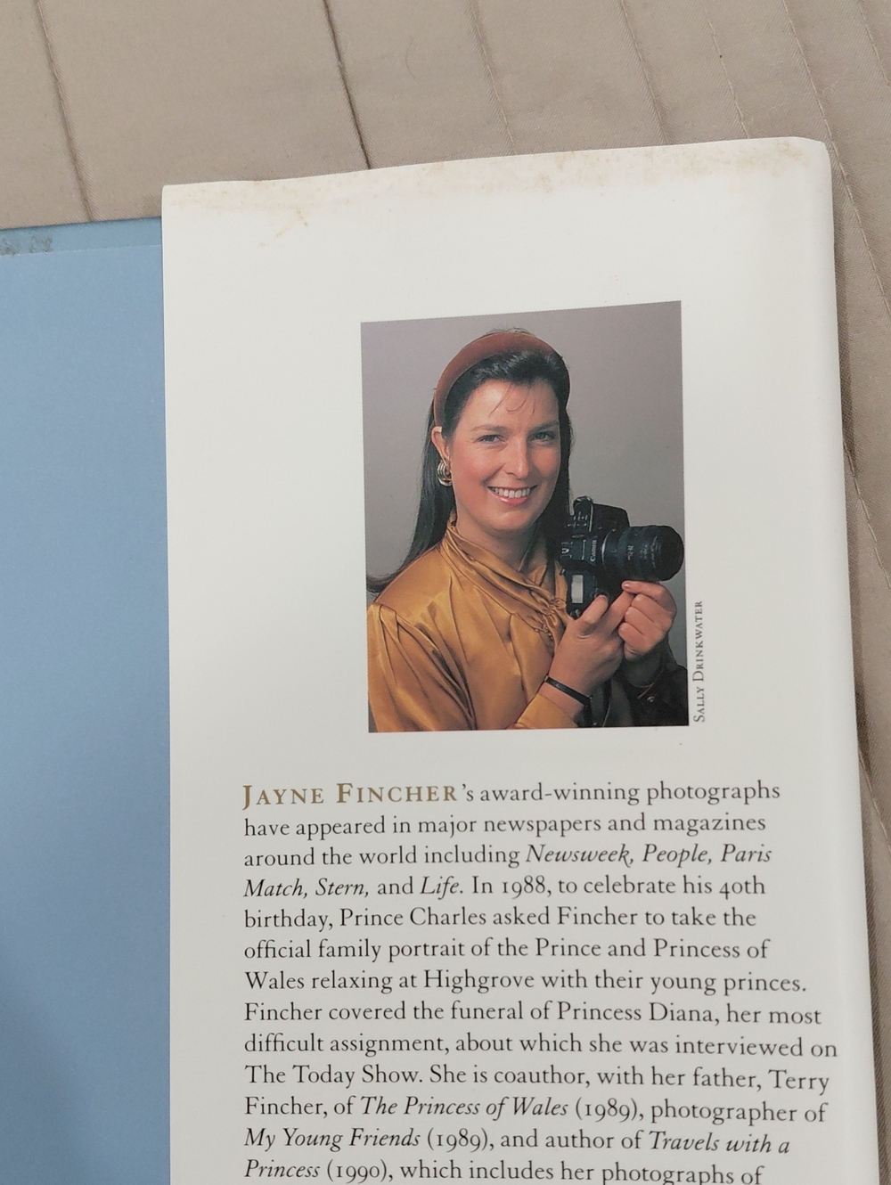 Diana Portrait of a Princess - Purple Hardcover Photo Book - Picture 6 of 9